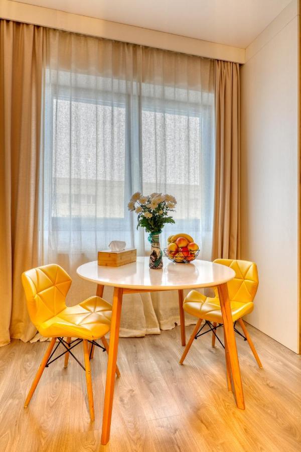 בוקרשט Relaxation Station - My Charming, Cosy&Inviting Apt - Smart Thermostat - Private Parking - Ior Park - Long Term Price Cuts מראה חיצוני תמונה