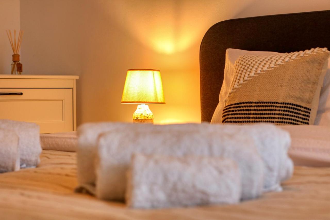 בוקרשט Relaxation Station - My Charming, Cosy&Inviting Apt - Smart Thermostat - Private Parking - Ior Park - Long Term Price Cuts מראה חיצוני תמונה