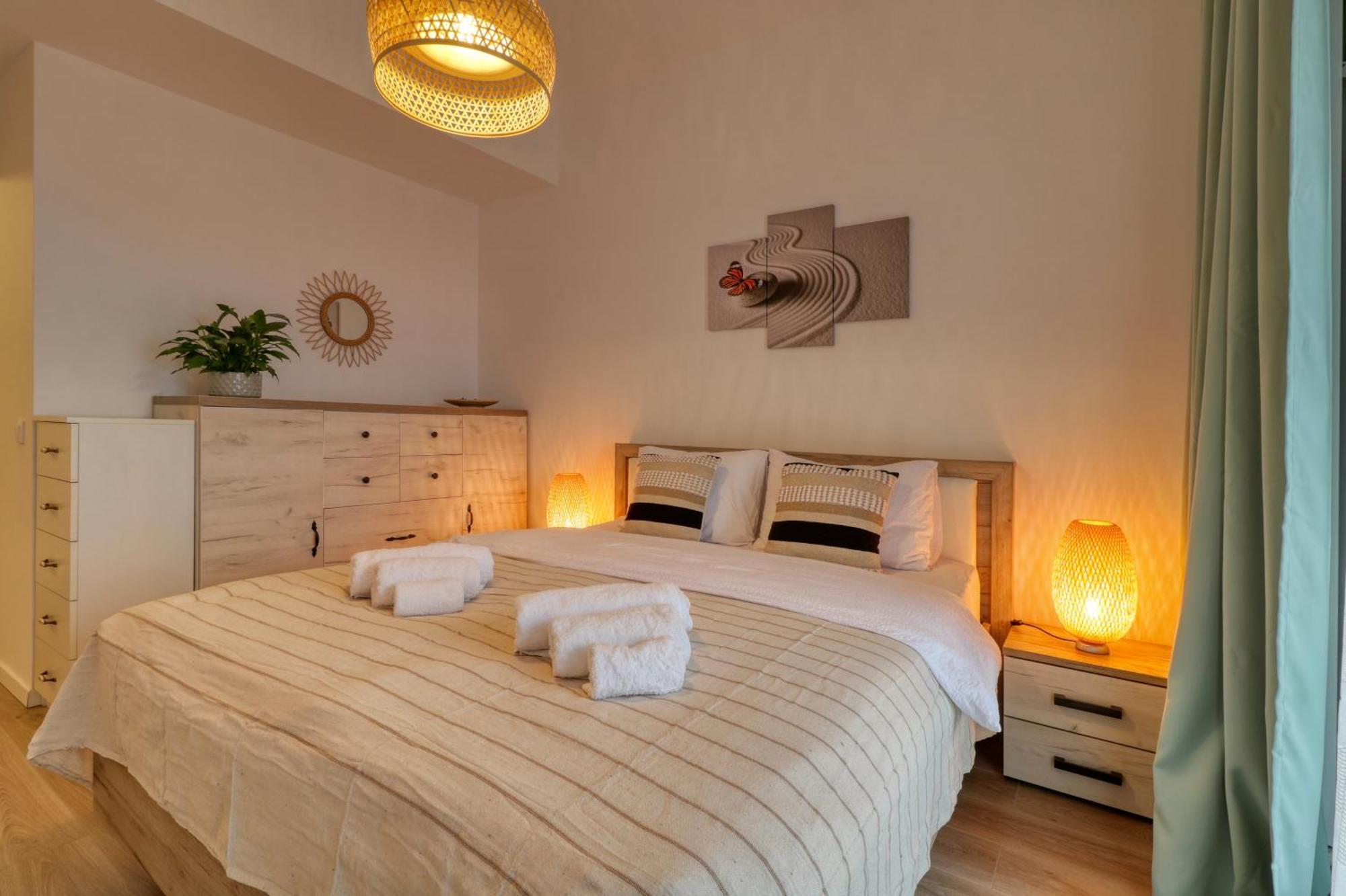 בוקרשט Relaxation Station - My Charming, Cosy&Inviting Apt - Smart Thermostat - Private Parking - Ior Park - Long Term Price Cuts מראה חיצוני תמונה